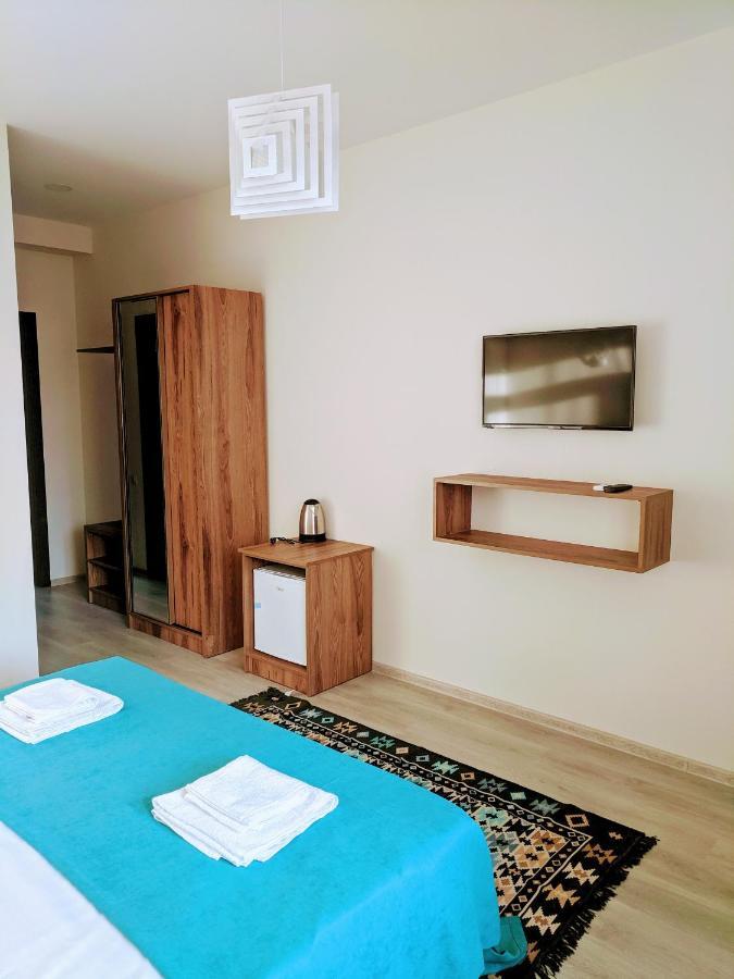 Hotel 5 Rooms Тбилиси Экстерьер фото