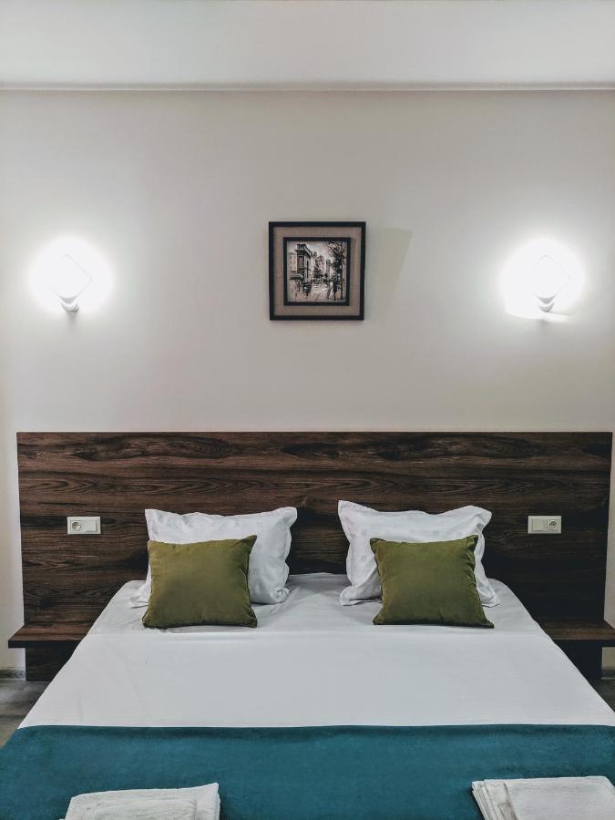 Hotel 5 Rooms Тбилиси Экстерьер фото